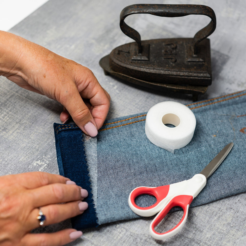 KORBOND Hemming Web 20m x 2cm No Sewing Required Bonding Fusing Tape 110042