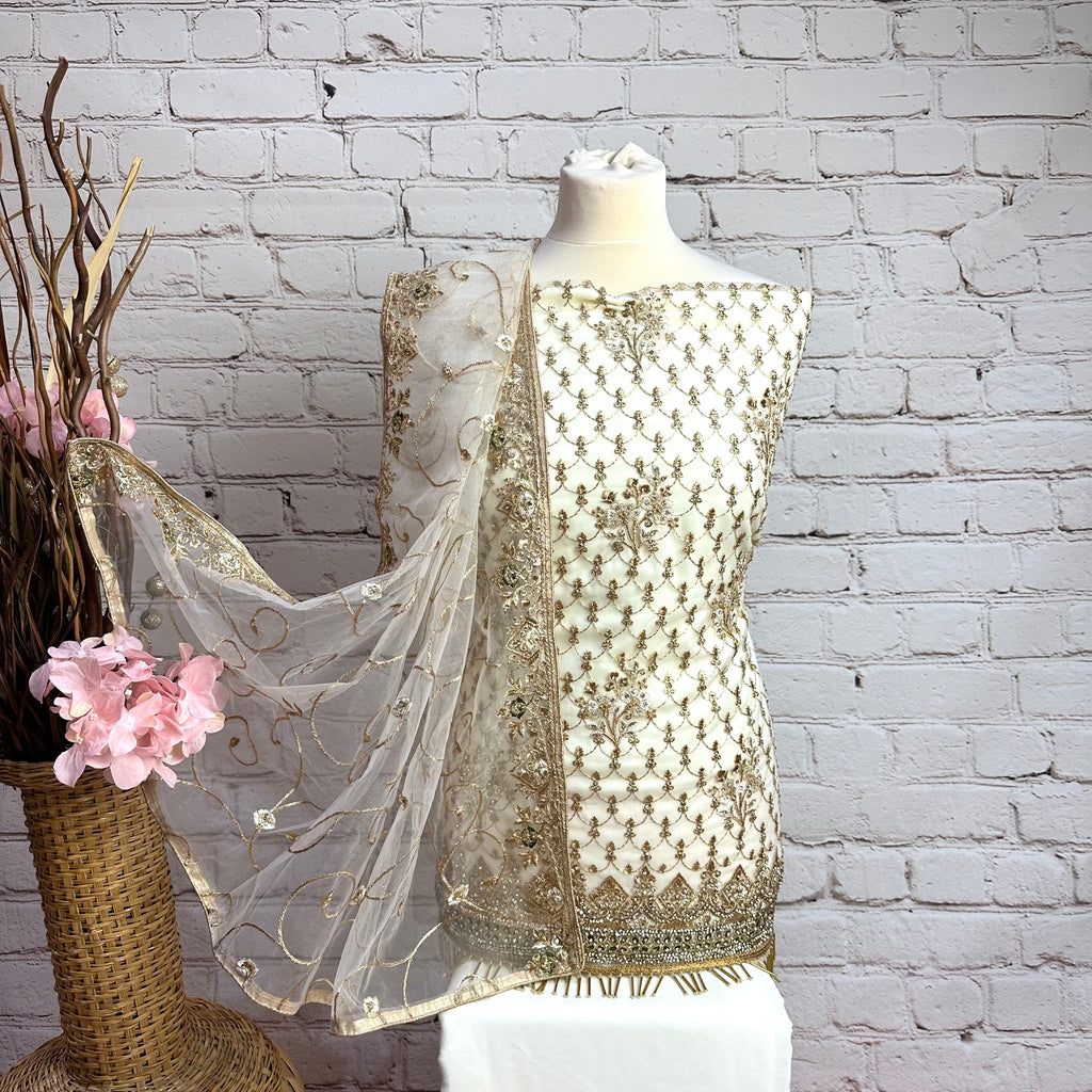 Unstitched Jaal Embroidered Suit (D16)