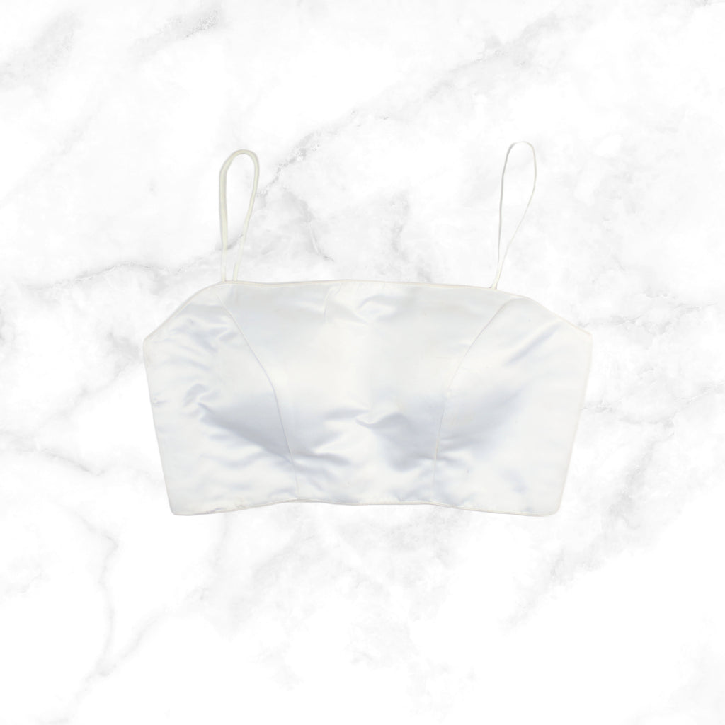AMAARI | OFF WHITE SATIN BLOUSE