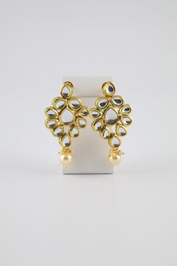 TRADITIONAL KUNDAN NECKLACE AND EARRINGS WITH PEARL DROP FINISH