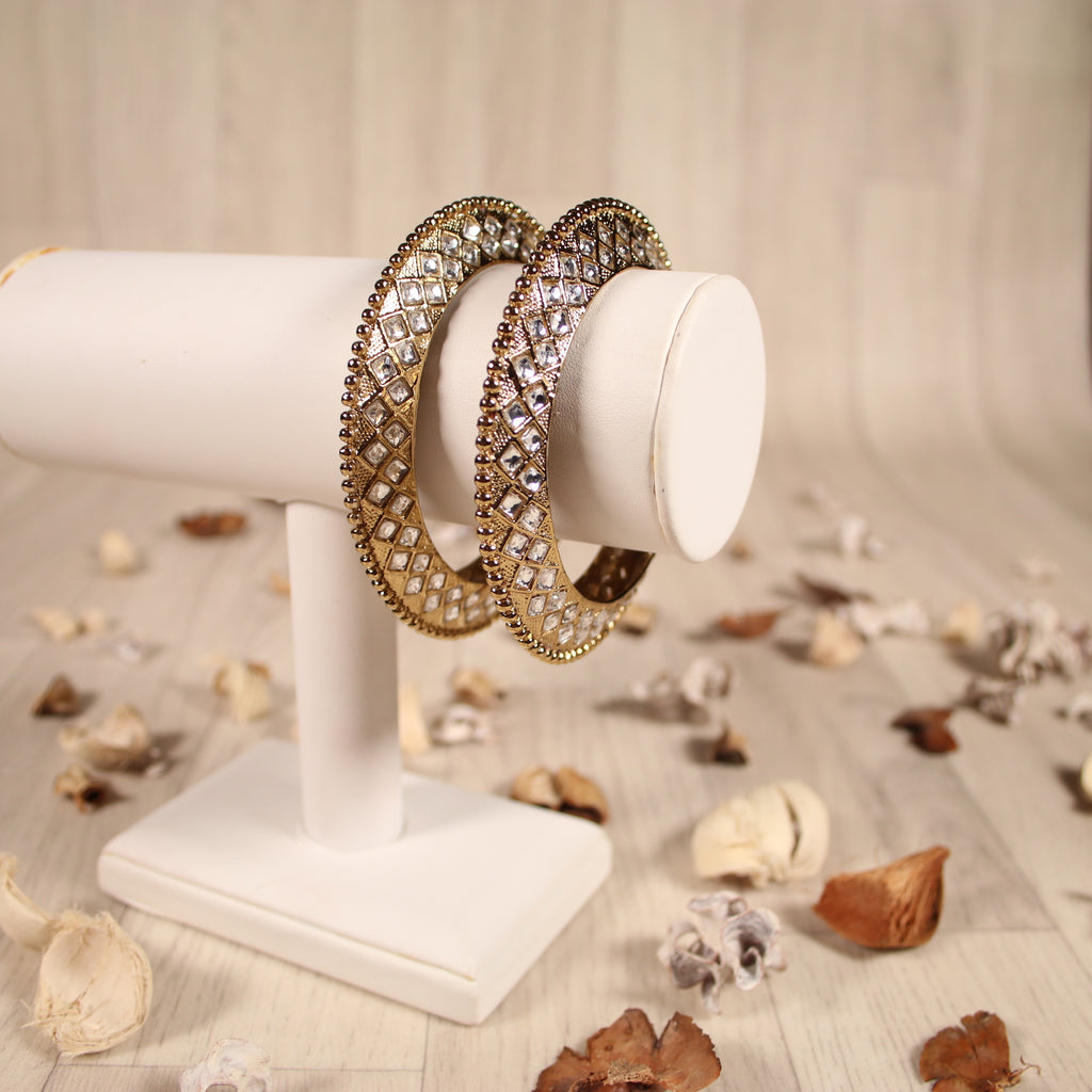 Vintage Antique Gold Kundan Effect Bangles