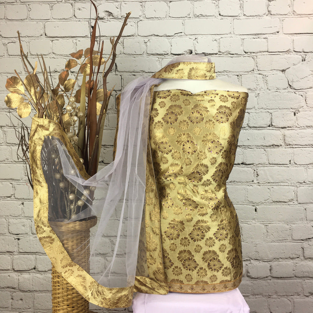 Faux Benarsi Suit with Subtle Contrast Stonework