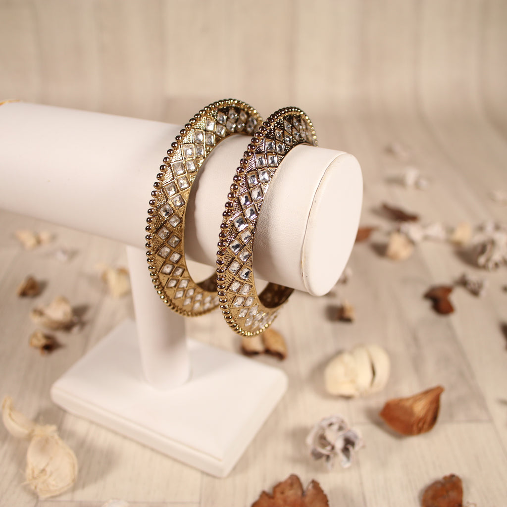 Vintage Antique Gold Kundan Effect Bangles