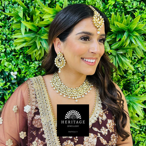 2 Piece Antique Gold Tikka & Earrings Set