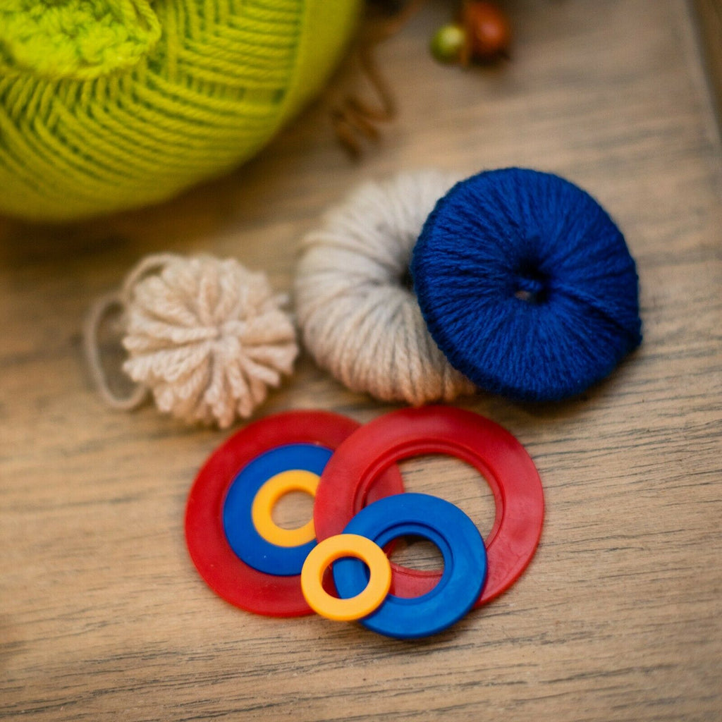 KORBOND Pom Pom Maker - Makes 3 Different Sizes Knitting Crafting 180045