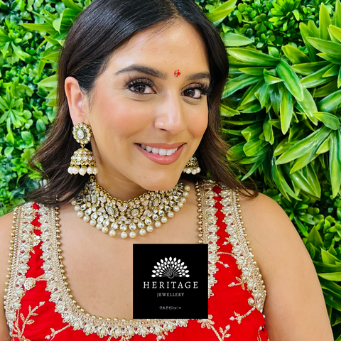 2 Piece Antique Gold Tikka & Earrings Set