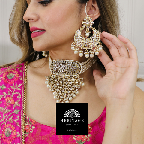 Kundan Effect 3 Piece Set With Pearl Drops