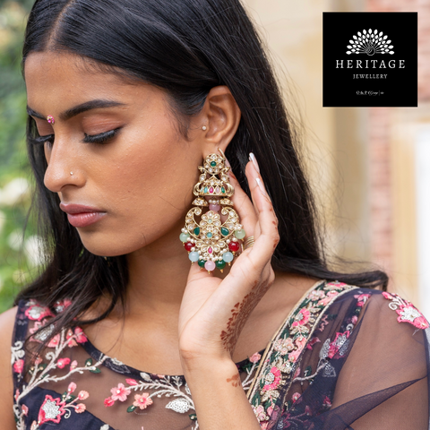 2 Piece Antique Gold Tikka & Earrings Set