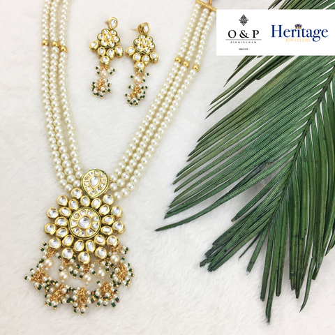 Kundan Effect 3 Piece Set With Pearl Drops